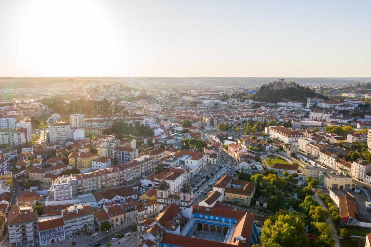 Hotel Sao Luis Leiria Bagian luar foto