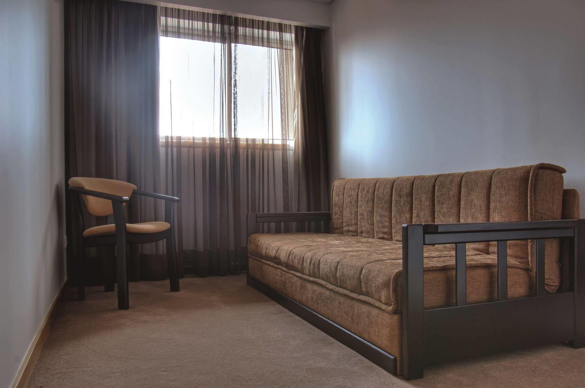 Stay Hotel Leiria Centro Bagian luar foto